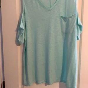See foam blue and green cold shoulder top. Size 2XV neck